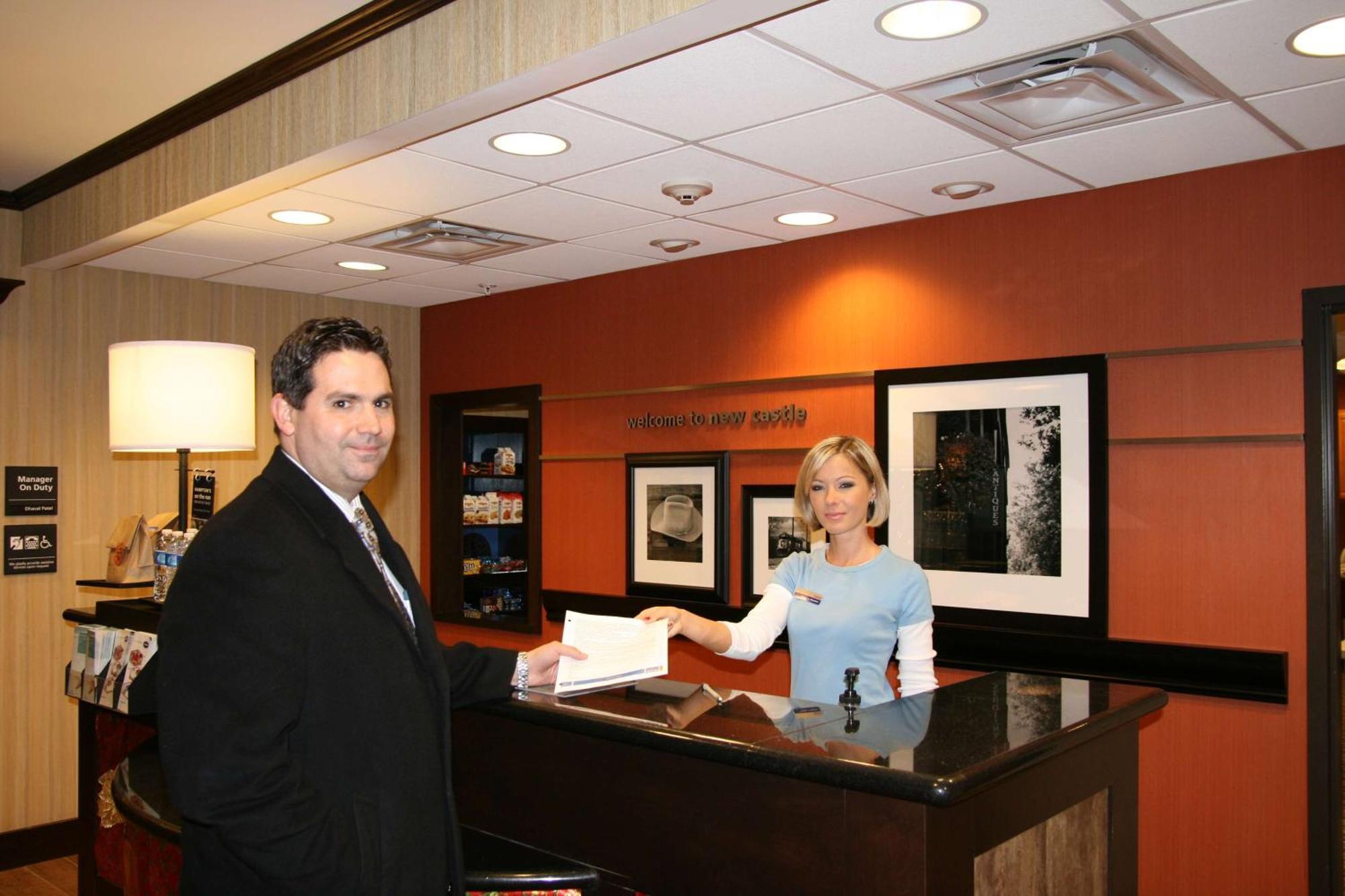 Hampton Inn & Suites New Castle, Pa Interno foto